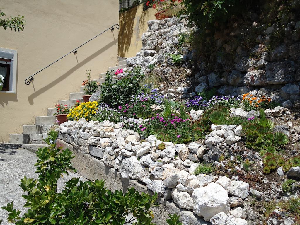 La Candeletta Hotel Santo Stefano Di Sessanio Luaran gambar
