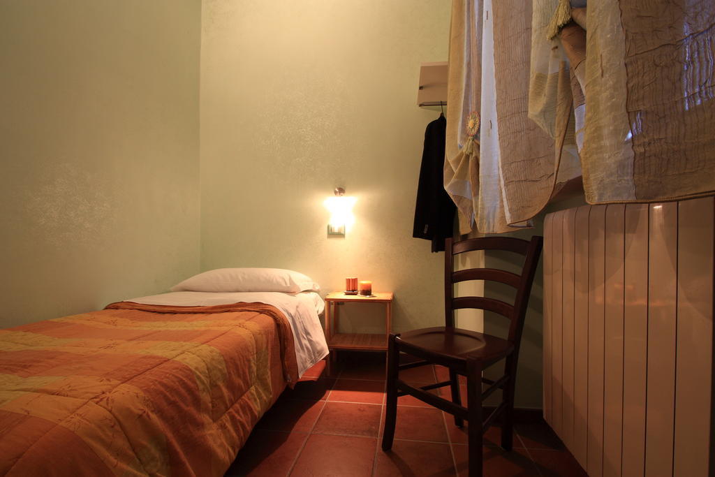 La Candeletta Hotel Santo Stefano Di Sessanio Bilik gambar